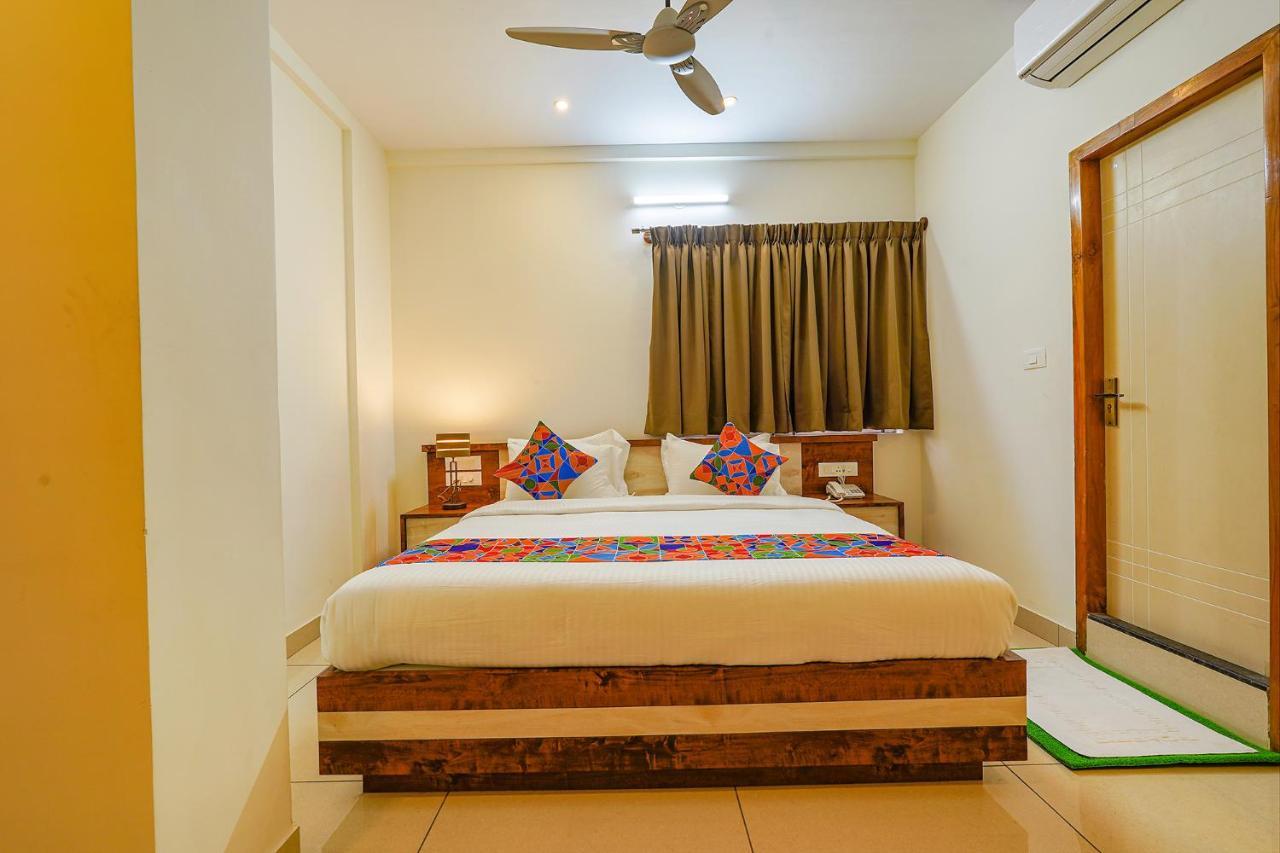Fabhotel Shakthi Suites - Nr Jayadeva Hospital Bangalore Bagian luar foto