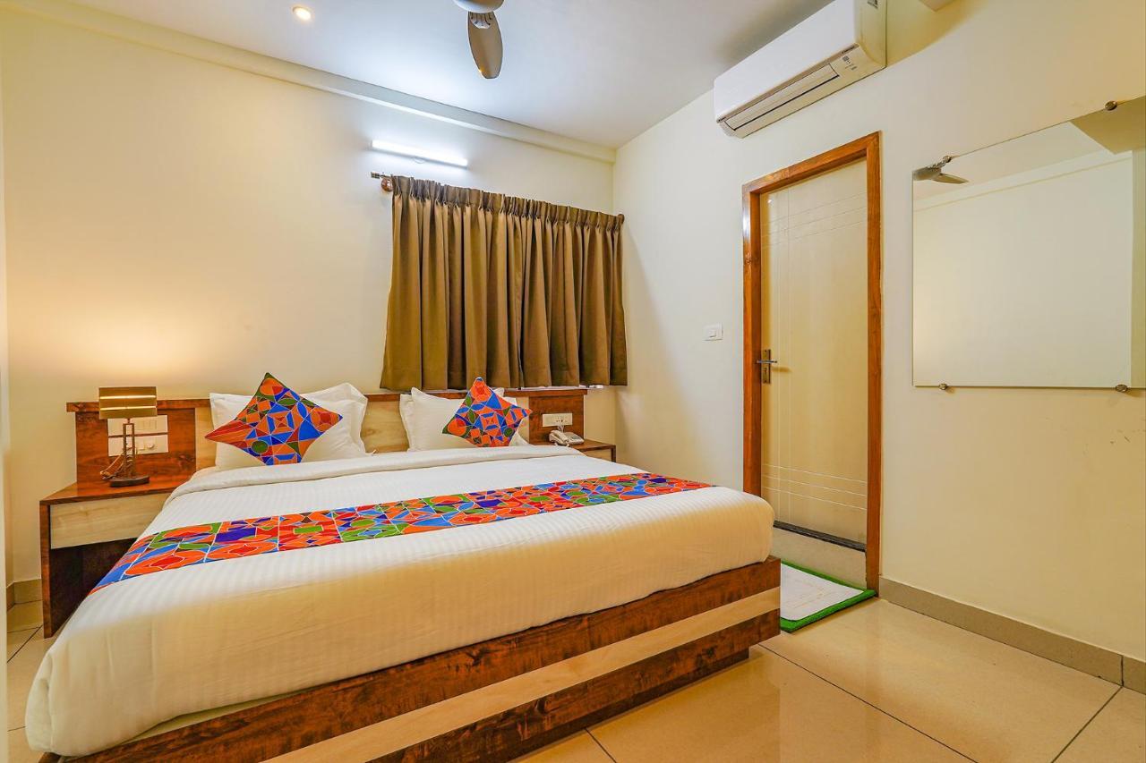 Fabhotel Shakthi Suites - Nr Jayadeva Hospital Bangalore Bagian luar foto